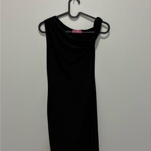 Elegant One Shoulder Black Dress